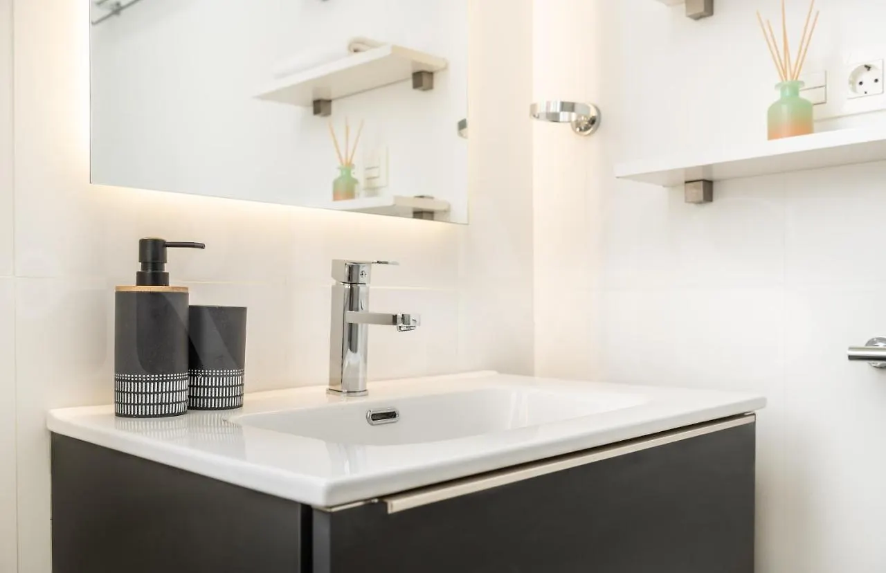 Artistic Duplex With Terrace By Picasso Museum By Rems Apartment Malaga 0*,
